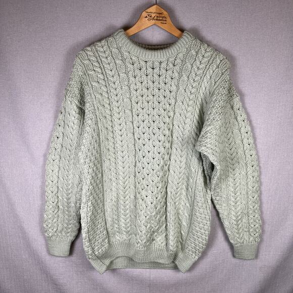 Vintage Carraig Donn Aran Cable Knit Sweater Size Large Fisherman Wool Ireland - Picture 1 of 8